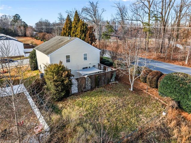 2601 Blueslate Street, Greensboro, NC 27406