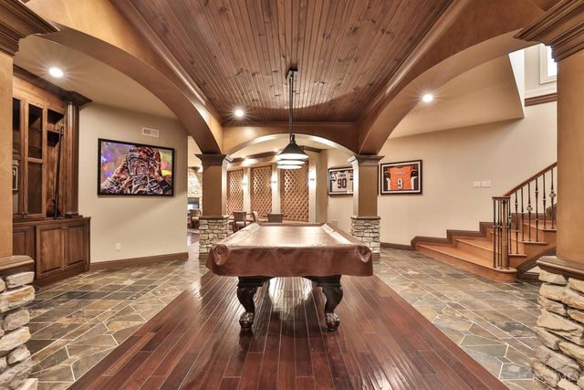 25 Vintage Walk, Montgomery, OH 45249