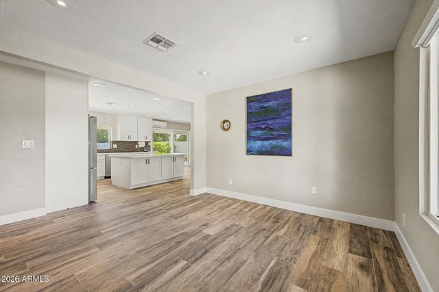 5017 E ACOMA Drive, Scottsdale, AZ 85254