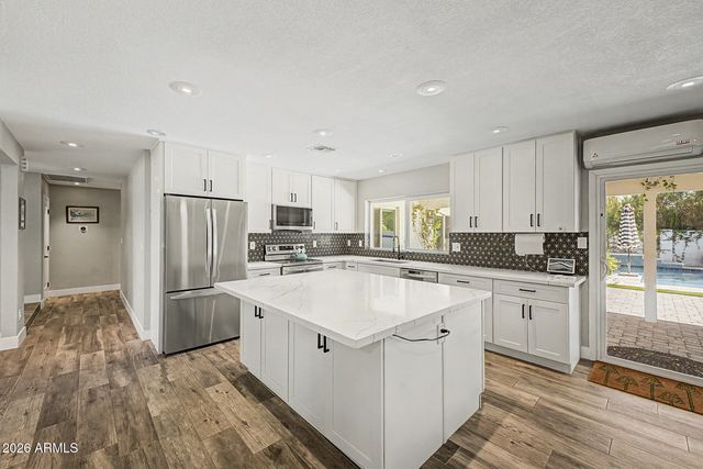 5017 E ACOMA Drive, Scottsdale, AZ 85254