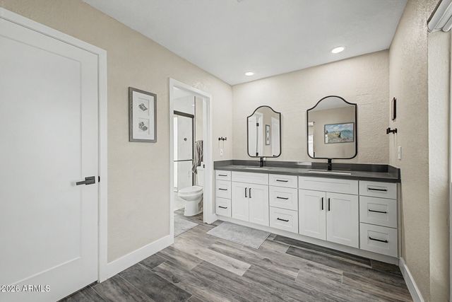 5017 E ACOMA Drive, Scottsdale, AZ 85254