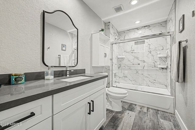 5017 E ACOMA Drive, Scottsdale, AZ 85254