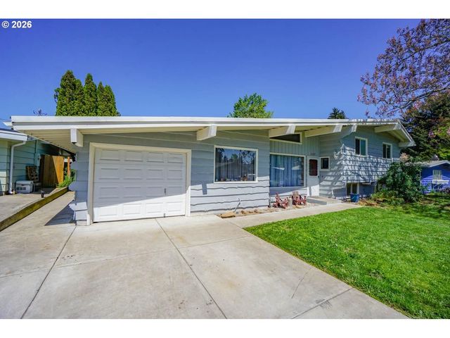 13639 Se CLAY St, Portland, OR 97233