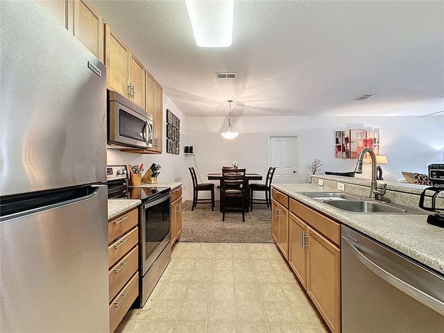 4012 HEMINGWAY CIRCLE 4012, Haines City, FL 33844