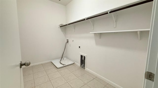 233 Quemado DR, Leander, TX 78641