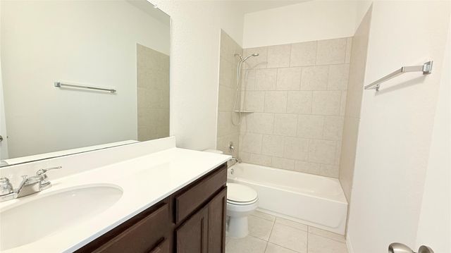 233 Quemado DR, Leander, TX 78641