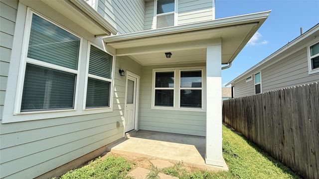 233 Quemado DR, Leander, TX 78641