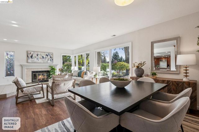 28 28 Sunny Cove Cir, Alameda, CA 94502