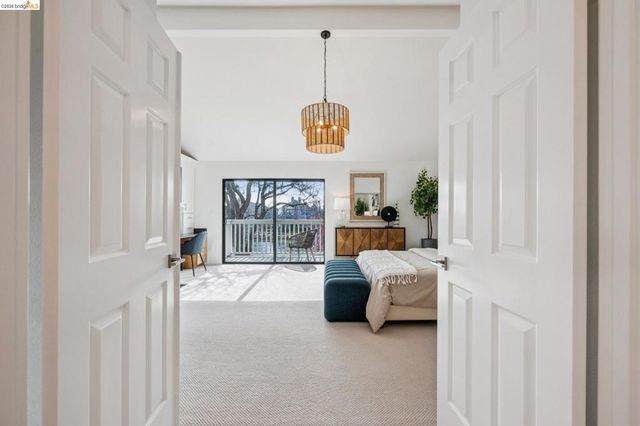 28 28 Sunny Cove Cir, Alameda, CA 94502