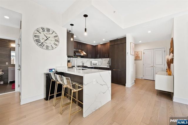 1400 Hudson Street 322, Hoboken, NJ 07030