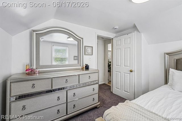 18440 Floral Street, Livonia, MI 48152