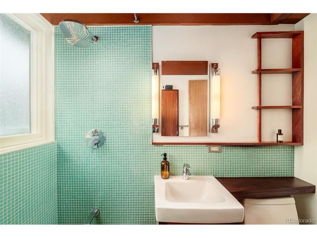 1431 E Dartmouth Ave, Englewood, CO 80113