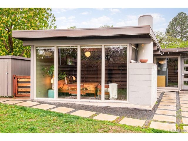 1431 E Dartmouth Ave, Englewood, CO 80113