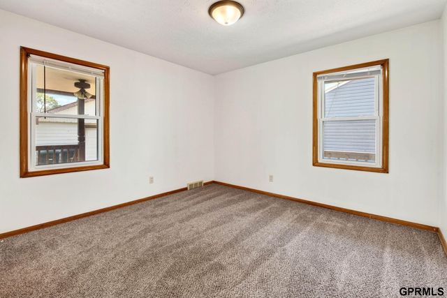 4713 S 53 Street, Omaha, NE 68117