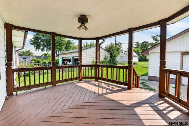 4713 S 53 Street, Omaha, NE 68117