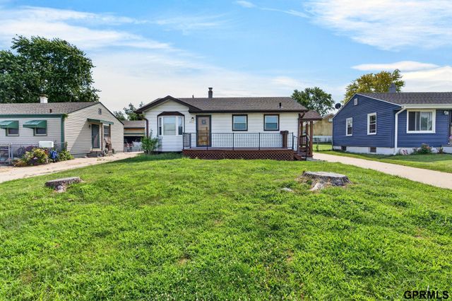 4713 S 53 Street, Omaha, NE 68117