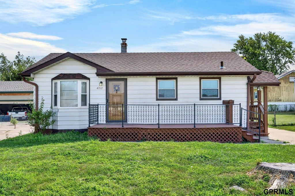 4713 S 53 Street, Omaha, NE 68117
