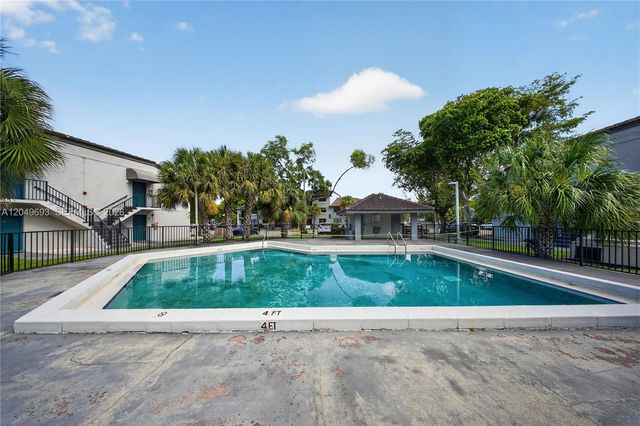 7195 NW 179th Street 109, Hialeah, FL 33015