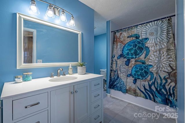 2949 Woodwind Drive, Valdese, NC 28690