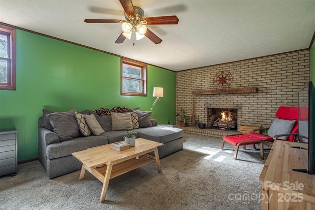 2949 Woodwind Drive, Valdese, NC 28690