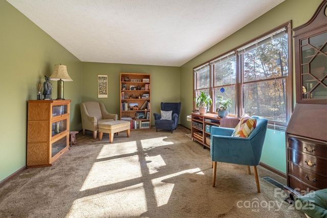 2949 Woodwind Drive, Valdese, NC 28690