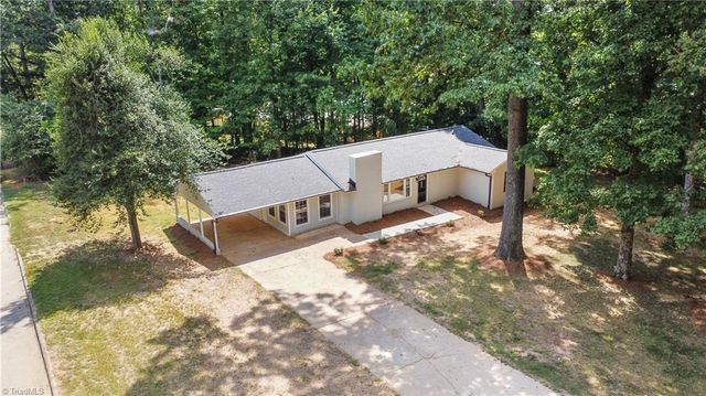 822 Birch Lane, Kernersville, NC 27284