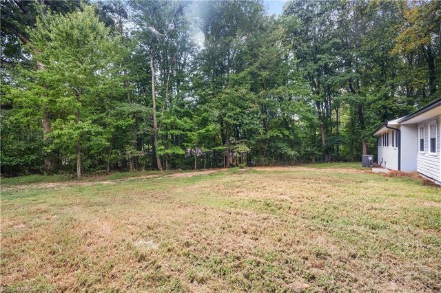 822 Birch Lane, Kernersville, NC 27284
