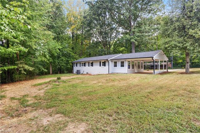 822 Birch Lane, Kernersville, NC 27284