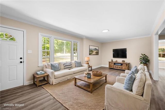 822 Birch Lane, Kernersville, NC 27284