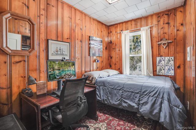 21 Orchard Street, Marlboro, NY 12542