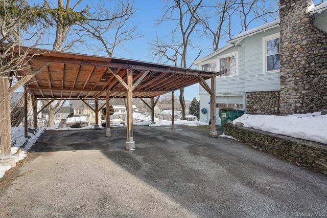 21 Orchard Street, Marlboro, NY 12542