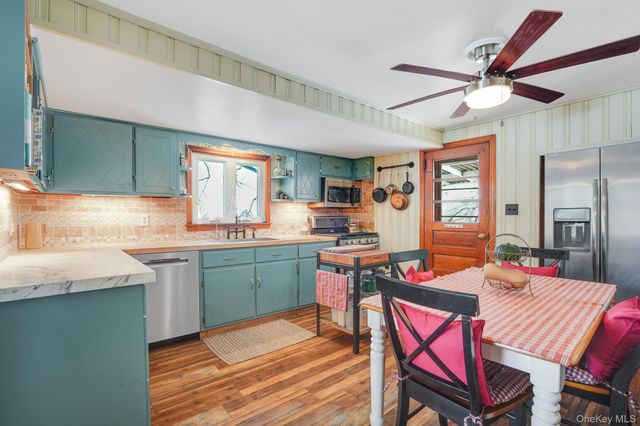 21 Orchard Street, Marlboro, NY 12542