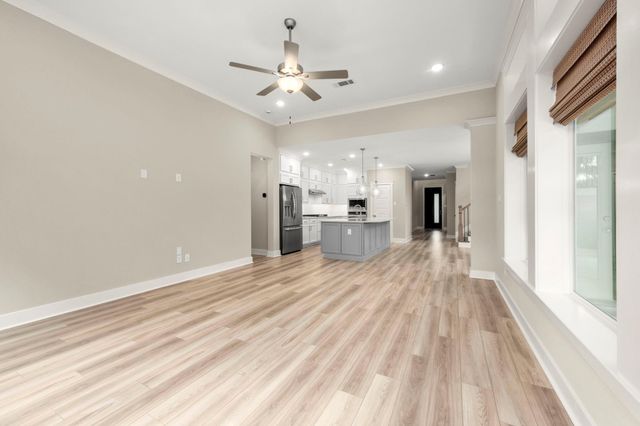 311 Pilazzo Street, Montgomery, TX 77316