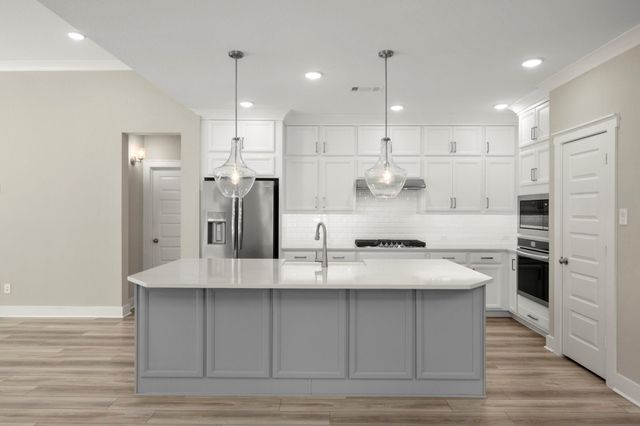 311 Pilazzo Street, Montgomery, TX 77316