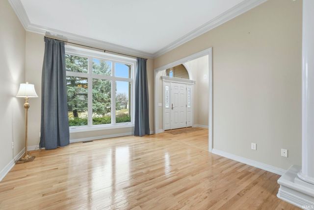 2001 Calais Road, Fort Wayne, IN 46814