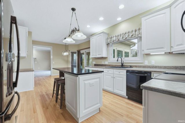 2001 Calais Road, Fort Wayne, IN 46814