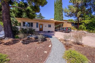 3953 Santa Carlotta, La Crescenta, CA 91214