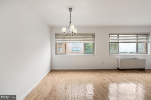 3900 Tunlaw Rd NW Apt 305, Washington, DC 20007