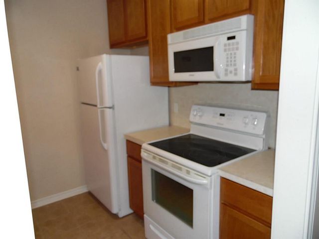 200 W Worsham Street, Willis, TX 77378