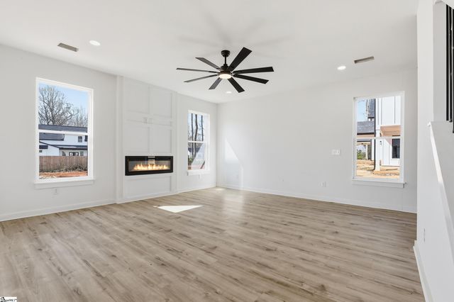 174 Buncombe Street, Woodruff, SC 29388