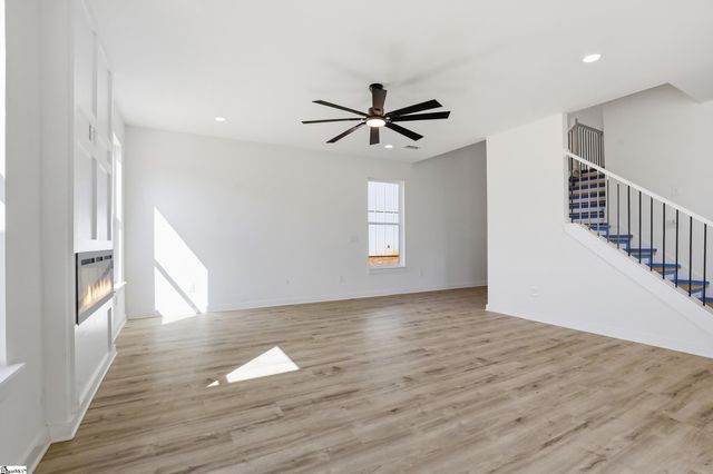 174 Buncombe Street, Woodruff, SC 29388