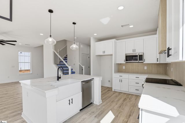 174 Buncombe Street, Woodruff, SC 29388