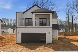 174 Buncombe Street, Woodruff, SC 29388