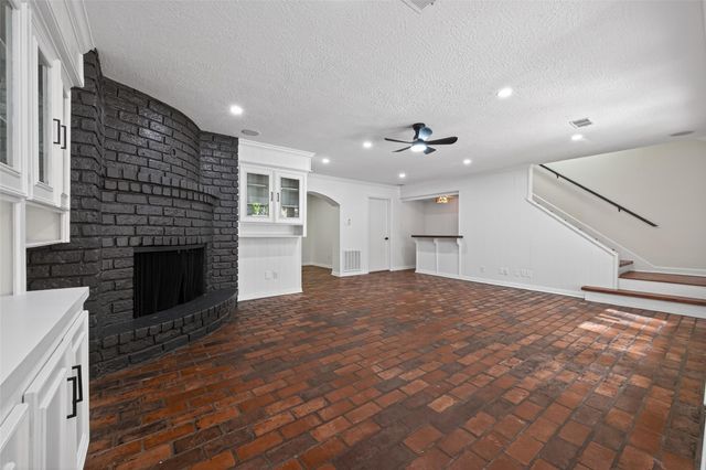 5323 Olympia Fields Lane, Houston, TX 77069