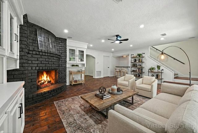 5323 Olympia Fields Lane, Houston, TX 77069