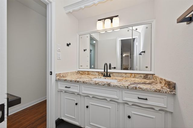 5323 Olympia Fields Lane, Houston, TX 77069