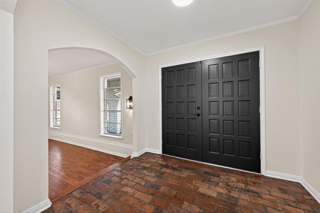 5323 Olympia Fields Lane, Houston, TX 77069