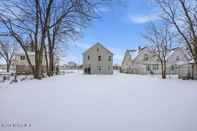 916 Fernwood Avenue, Toledo, OH 43607