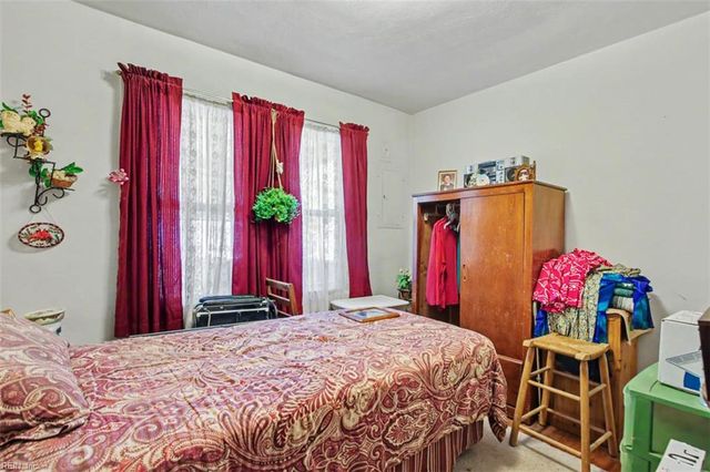 206 Magnolia ST, Suffolk, VA 23434