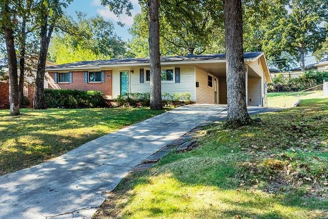 3805 Loch Lane, North Little Rock, AR 72116